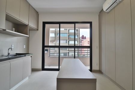 Apartamento para alugar com 35m², 1 quarto e 1 vagaSala/Cozinha