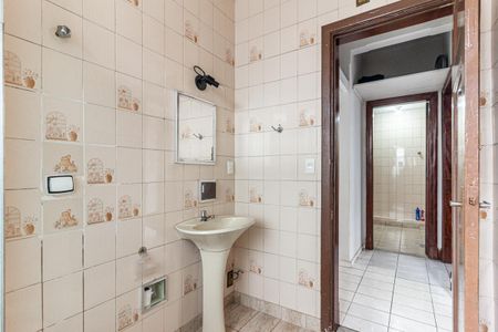 Apartamento para alugar com 74m², 2 quartos e sem vagaBanheiro