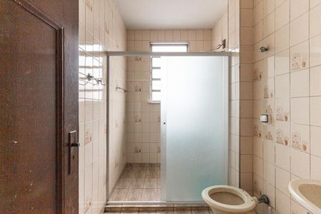 Apartamento para alugar com 74m², 2 quartos e sem vagaBanheiro