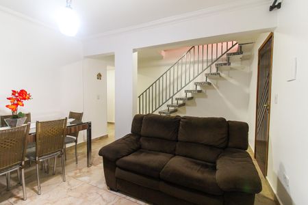 Sala de casa para alugar com 3 quartos, 160m² em Jardim Sao Carlos (zona Leste), São Paulo