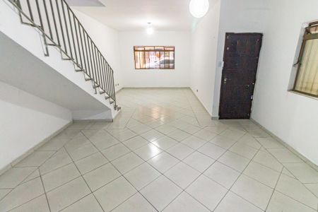 Sala de casa para alugar com 3 quartos, 180m² em Vila Oratorio, São Paulo