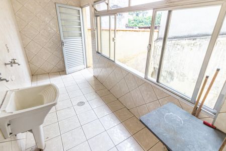 Casa para alugar com 180m², 3 quartos e 3 vagas Casa para alugar com 180m², 3 quartos e 3 vagasÁrea de Serviço