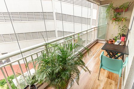 Apartamento à venda com 73m², 2 quartos e 2 vagasVaranda