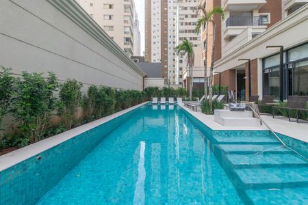 Apartamento à venda com 147m², 2 quartos e 2 vagasÁrea comum - Piscina
