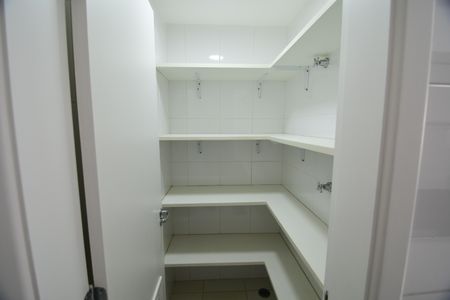 Apartamento para alugar com 113m², 2 quartos e 2 vagasÁrea de Serviço - Despensa