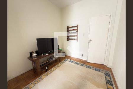 Apartamento para alugar com 70m², 3 quartos e 1 vaga Apartamento para alugar com 70m², 3 quartos e 1 vagaQuarto