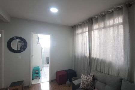 Sala de apartamento à venda com 2 quartos, 51m² em Itapoã, Belo Horizonte