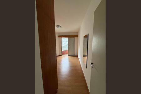 Apartamento à venda com 65m², 2 quartos e 1 vagasuite