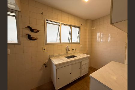 Apartamento à venda com 65m², 2 quartos e 1 vagaCozinha