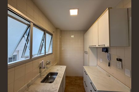 Apartamento à venda com 65m², 2 quartos e 1 vagaCozinha