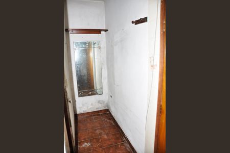 Casa para alugar com 200m², 2 quartos e 1 vaga Casa para alugar com 200m², 2 quartos e 1 vagaDetalhe - Corredor