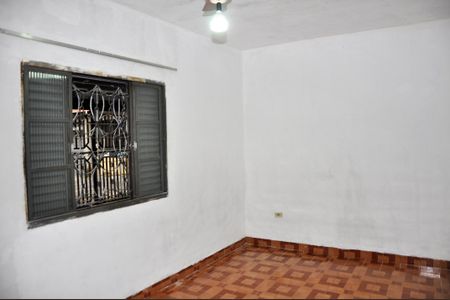 Casa para alugar com 200m², 2 quartos e 1 vaga Casa para alugar com 200m², 2 quartos e 1 vagaDetalhe - Quarto 01