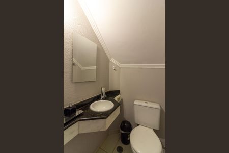 Casa à venda com 246m², 3 quartos e 1 vagaLavabo