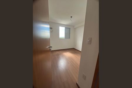 Apartamento à venda com 45m², 2 quartos e 1 vagaQuarto