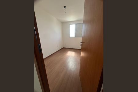 Quarto de apartamento à venda com 2 quartos, 45m² em Notre Dame, Campinas