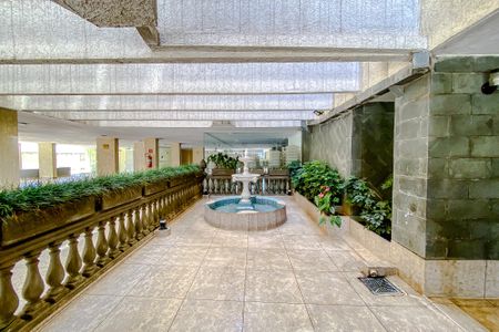 Apartamento à venda com 72m², 2 quartos e sem vagaÁrea comum