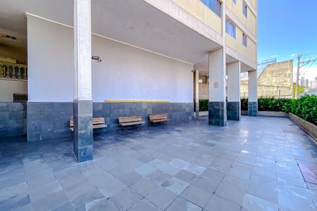 Apartamento à venda com 72m², 2 quartos e sem vagaÁrea comum