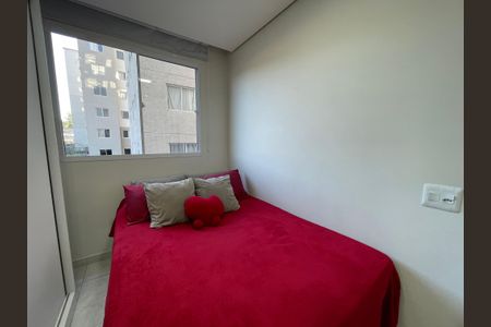 Quarto 1 de apartamento para alugar com 2 quartos, 40m² em Jardim D’abril, São Paulo