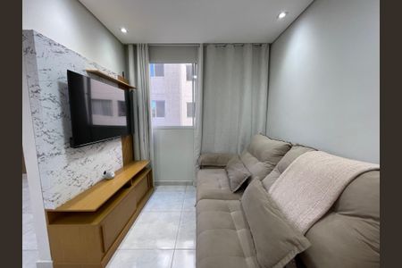 Sala de apartamento para alugar com 2 quartos, 40m² em Jardim D’abril, São Paulo