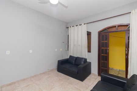 Sala de casa para alugar com 1 quarto, 25m² em Conjunto Habitacional Barro Branco I, São Paulo