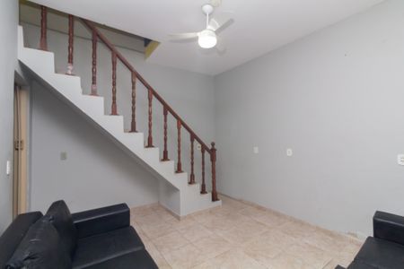 Sala de casa para alugar com 1 quarto, 25m² em Conjunto Habitacional Barro Branco I, São Paulo