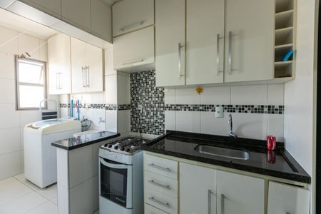 Cozinha/ Área de Serviço de apartamento à venda com 1 quarto, 36m² em Botafogo, Campinas