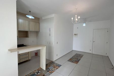 Sala de apartamento para alugar com 2 quartos, 64m² em Marapé, Santos