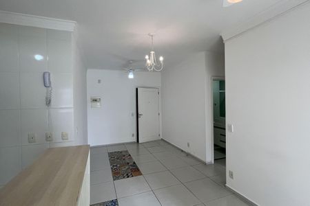 Sala de apartamento para alugar com 2 quartos, 64m² em Marapé, Santos
