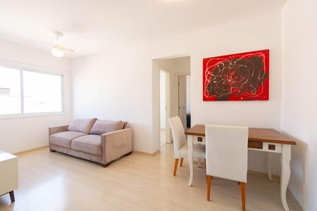 Apartamento à venda com 2 quartos, 55m² em Centro, Canoas