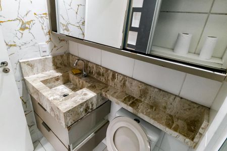 Apartamento para alugar com 50m², 2 quartos e 1 vaga Apartamento para alugar com 50m², 2 quartos e 1 vagaBanheiro