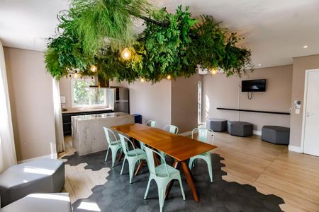 Apartamento para alugar com 50m², 2 quartos e 1 vaga Apartamento para alugar com 50m², 2 quartos e 1 vagaÁrea comum - Salão de festas