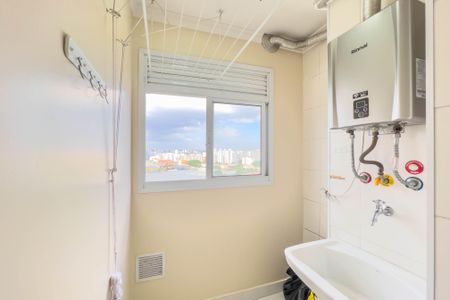 Apartamento à venda com 55m², 2 quartos e 1 vagaCozinha e área de serviço