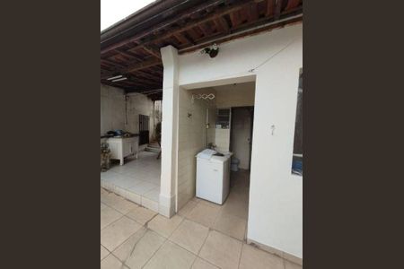 Casa à venda com 130m², 3 quartos e 2 vagas