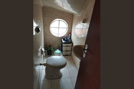 Casa à venda com 130m², 3 quartos e 2 vagas