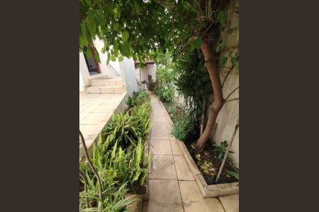 Casa à venda com 130m², 3 quartos e 2 vagas