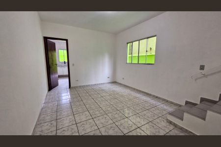 Casa para alugar com 120m², 3 quartos e 2 vagasSala