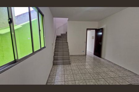 Casa para alugar com 120m², 3 quartos e 2 vagasSala