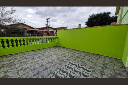 Casa para alugar com 120m², 3 quartos e 2 vagasLaje