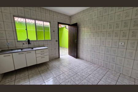 Casa para alugar com 120m², 3 quartos e 2 vagasCozinha