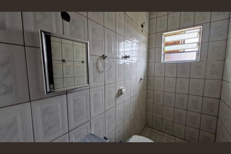 Casa para alugar com 120m², 3 quartos e 2 vagasBanheiro