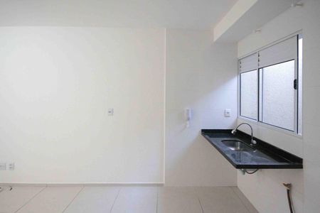 Apartamento para alugar com 2 quartos, 40m² em Jardim Vila Formosa, São Paulo