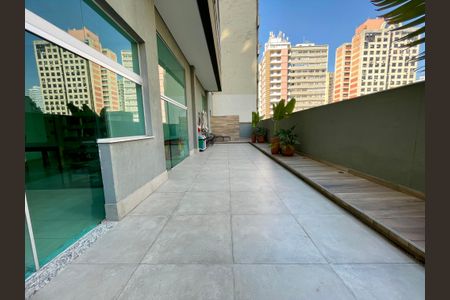 Apartamento para alugar com 45m², 1 quarto e 1 vaga