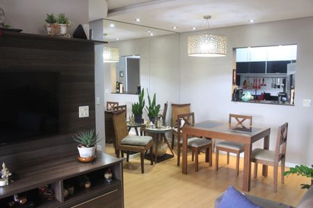 Apartamento à venda com 80m², 3 quartos e 2 vagasSala