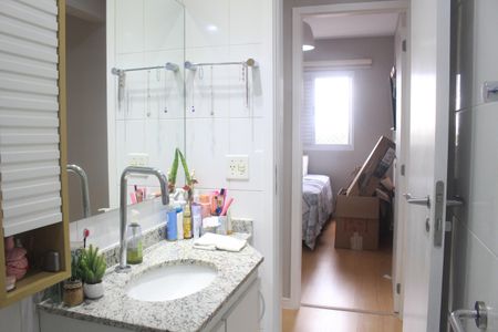 Apartamento à venda com 80m², 3 quartos e 2 vagasBanheiro