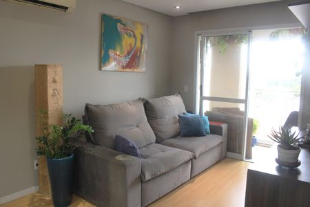 Apartamento à venda com 80m², 3 quartos e 2 vagasSala