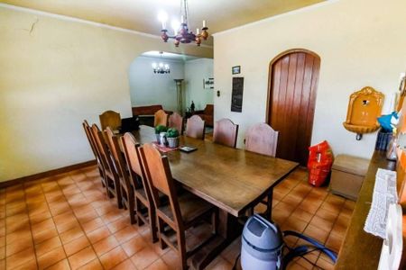 Casa à venda com 3 quartos, 158m² em Jardim Londrina, São Paulo