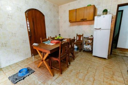 Casa à venda com 3 quartos, 158m² em Jardim Londrina, São Paulo