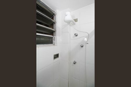 Apartamento para alugar com 60m², 2 quartos e 1 vaga Apartamento para alugar com 60m², 2 quartos e 1 vagaBanheiro