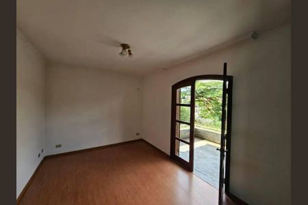 Casa à venda com 4 quartos, 389m² em Vila Antonio, São Paulo