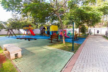 Apartamento à venda com 41m², 2 quartos e sem vagaÁrea comum - Playground